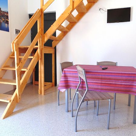 Raffaela Casa Vacanze Aradeo Esterno foto