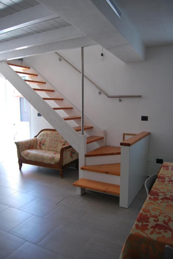 Raffaela Casa Vacanze Aradeo Esterno foto